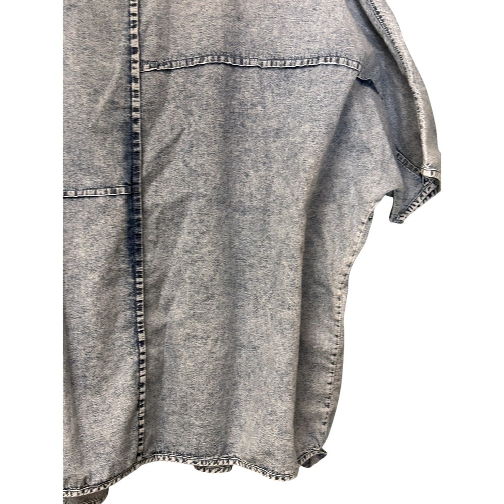 Zenana 1X Boutique Style Chambray Denim Look‎ Dolman Sleeve Hi-Low Blouse - Picture 7 of 11